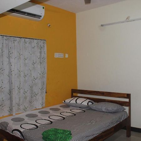 Centaurus Homestay Near Trichy Airport Tiruchirappalli Екстериор снимка